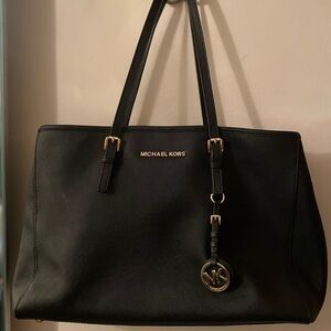 Michael Kors, black bag